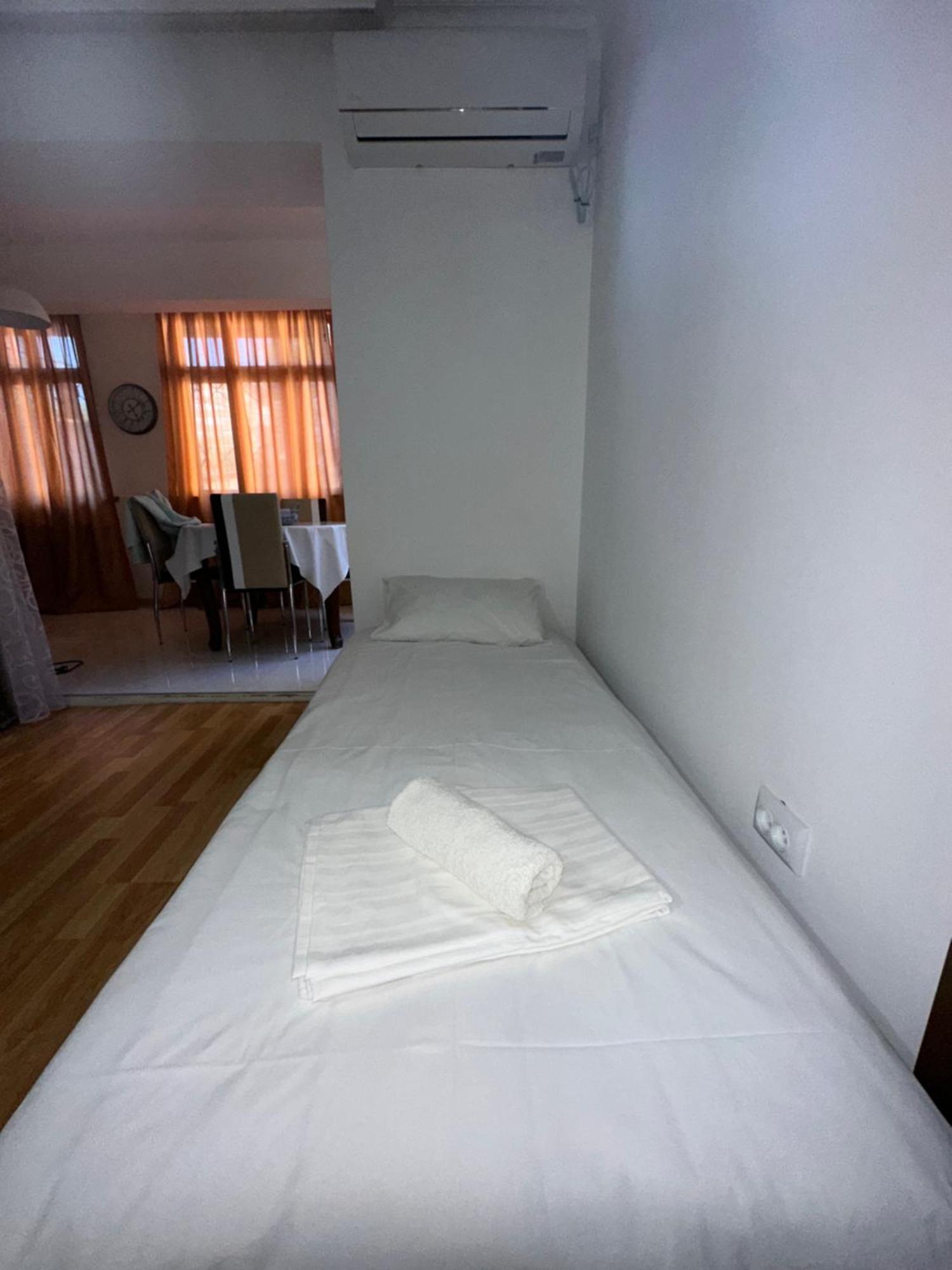 Apartment Buddy Kutaisi Ngoại thất bức ảnh